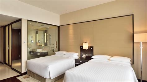 Luxury Hotel Rooms in Kochi | Kochi Marriott Hotel