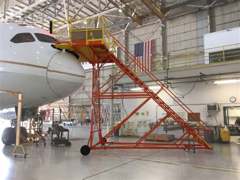 787 Windshield Repair Platform & Access Stair #60157 – WAAG