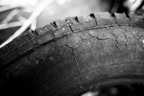 What Causes Dry Rot in Tires? - eBay Motors Blog