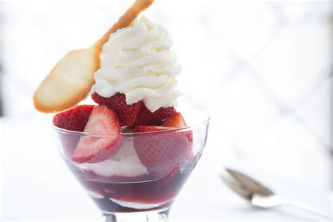 Recipe of the Week: Strawberries Arnaud | Arnaud's Restaurant