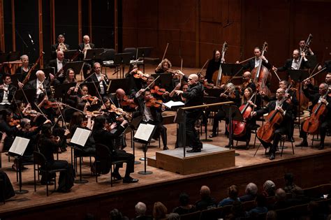 New York Philharmonic Cancels Fall Season - The New York Times