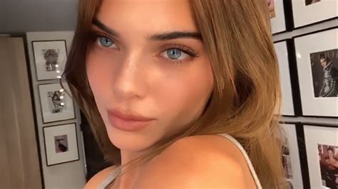 Kendall Jenner Looks Completely Different With New Blonde Hair | iHeart