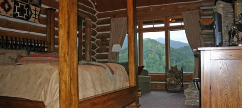 Luxurious Mountain Lodging near Asheville NC & the Blue Ridge Parkway