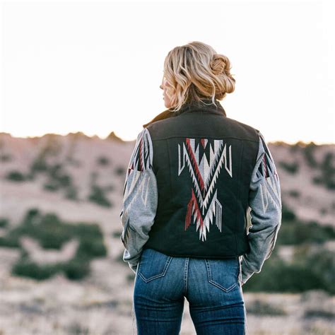 Embroidered Chimayo Jacket | Ariat