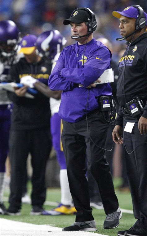 Mike Zimmer To Interview For Cowboys' DC Position