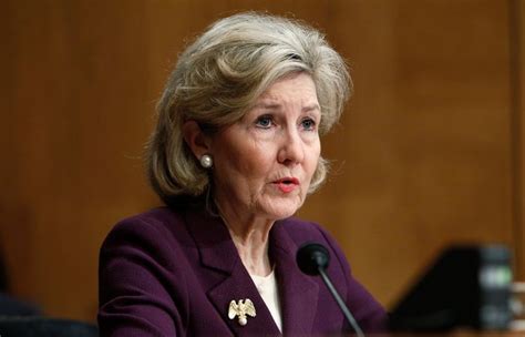 Kay Bailey Hutchison Won't Seek Reelection In 2012 | HuffPost Latest News