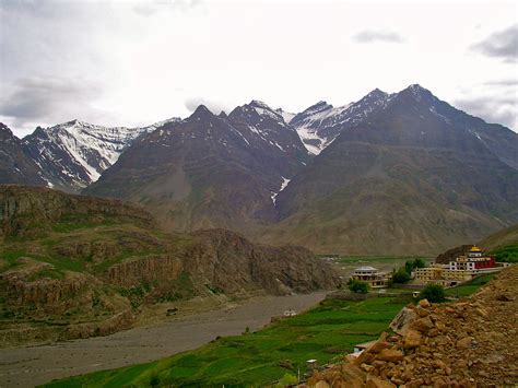 10 Offbeat Things to do in Spiti Valley | The Shooting Star