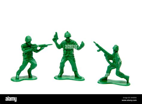 Green plastic toy soldiers Stock Photo - Alamy