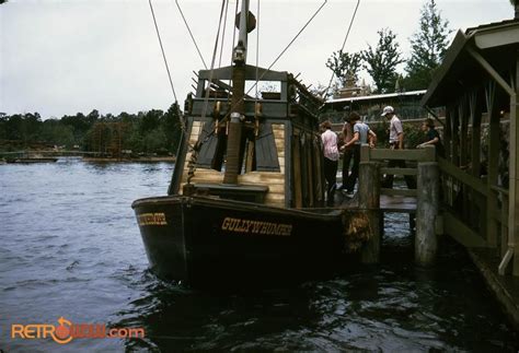 WDW Liberty Square Gallery - RetroWDW