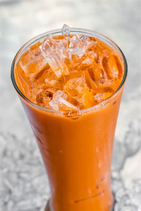 What Does Thai Milk Tea Taste Like? - Tastylicious