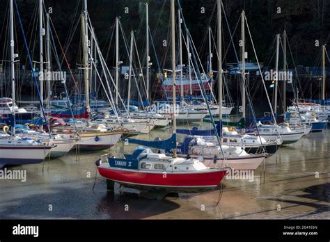 View of Ilfracombe harbour Stock Photo - Alamy