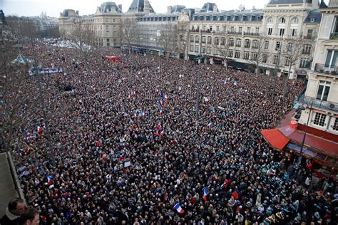 Indrukwekkende foto’s van de Mars van de Republiek | Wel.nl