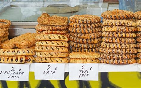 Where to find the best snacks in Athens - Urban Adventures