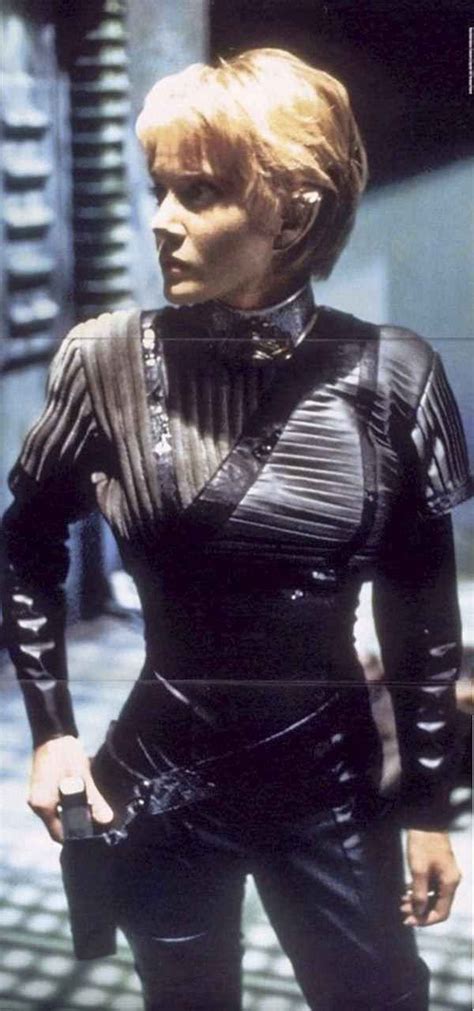 Jennifer Lien | Star trek funny, Star trek series, Star trek voyager