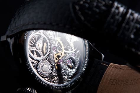 Understanding The Different Types Of Mechanical Watch Movements– CD Peacock