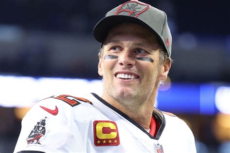 Tom Brady 'LFG' Meaning as Tampa Bay Buccaneers QB Unretires - Newsweek