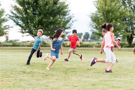 20 Best Outdoor Games for Kids: Fun Ways to Play Outside