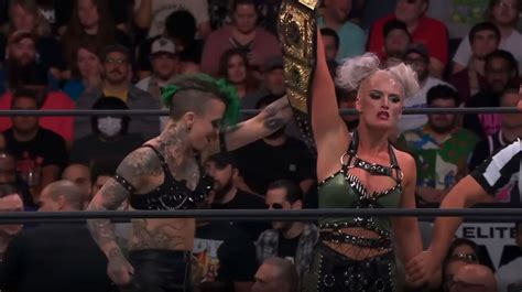 AEW Dynamite: Toni Storm Retains, Will Disrespect WWE Again Saturday