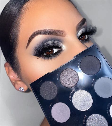 Grey eyeshadow image by Leslie Gutierrez on Beauty Palette Looks in ...