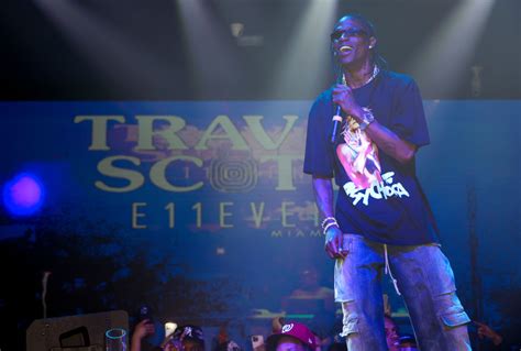 Travis Scott Tosses Fan $5K