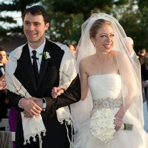 Chatter Busy: Chelsea Clinton And Husband