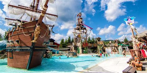 Our Outdoor Waterpark - Summer Family Activities | Valcartier | Water park, Summer family ...