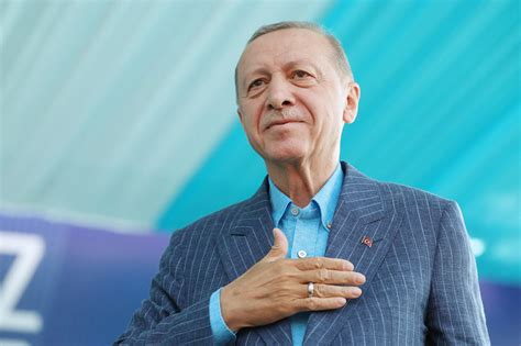 Recep Tayyip Erdogan declares victory after leading in Turkey's runoff election