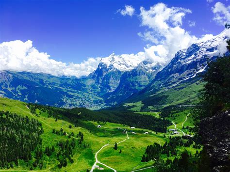 Earths Breathtaking Views: Kleine Scheidegg view over Grindelwald ...