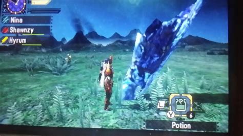 You can cut Glavenus tail : r/MonsterHunter