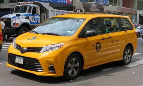 New Toyota Sienna NYC Taxi | kevin_xyxl | Flickr