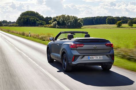 Volkswagen offers T-Roc Cabriolet as exclusive “Edition Grey” limited ...