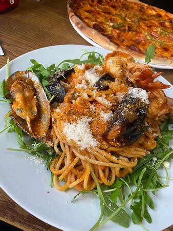 ALBERTO'S ITALIAN, Northampton - Menu, Prices & Restaurant Reviews ...