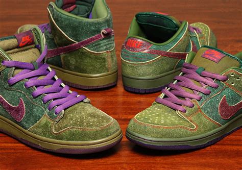 Nike SB Dunk Low "Skunk" by Dank Customs - SneakerNews.com