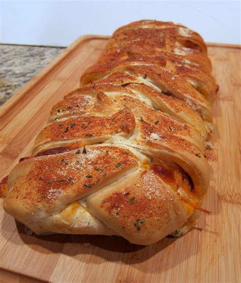 Babies and Broccoli: Spaghetti Stuffed Garlic Bread