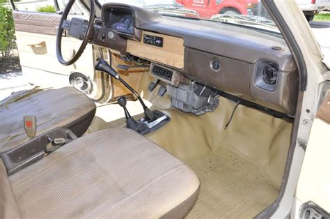 Image 70 of 1982 Toyota Pickup Interior | e-learningperspectives