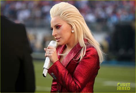 Lady Gaga Sings National Anthem at Super Bowl 2016 (Video): Photo ...