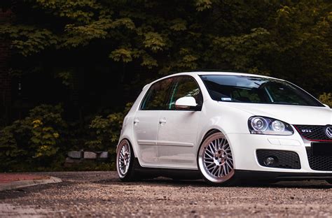 VW GOLF MK5 GTI | JR27 18×8.5 & 18×9.5 | Japan Racing Slovakia