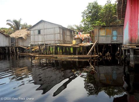 Nzulezu stilt village - Easy Track Ghana