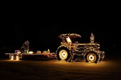 Christmas Tractor | Flickr - Photo Sharing! | Christmas parade floats ...