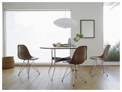 Eames Molded Wood Side Chair - Eames Office