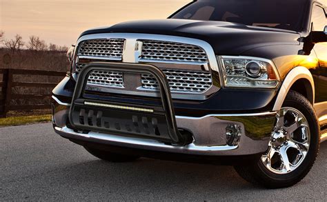 AUTOSAVER88 Pare-buffle avec barre lumineuse à DEL compatible avec Dodge RAM 1500/2019-2023 RAM ...