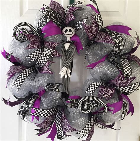 Halloween Wreaths Are A Thing Now, And They’re Creepily Awesome | Bored ...