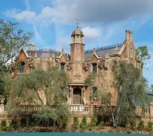 The Ghost Host (The Haunted Mansion) | The Ultimate Disney Character Guide