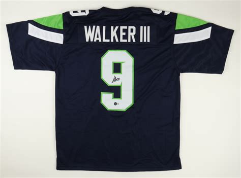 Kenneth Walker III Signed Jersey (Beckett) | Pristine Auction