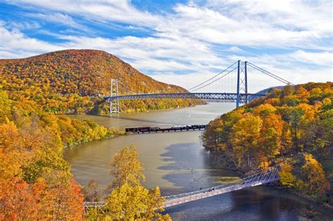 The Bear Mountain Bridge in Autumn | River, Bear mountain, Hudson river