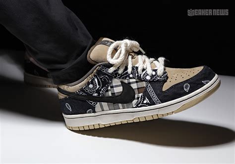 Travis Scott Nike Dunks - Photos + Release Date | SneakerNews.com