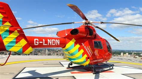 London Air Ambulance issues appeal for helicopter replacement funds - BBC News