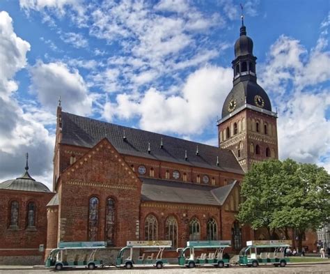 Riga Cathedral | The Definitive Guide for seniors - Odyssey Traveller