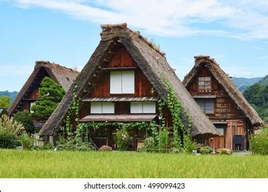 5,026 Traditional Japanese Farm House Images, Stock Photos, 3D objects ...