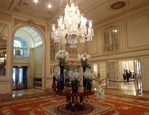 New York: Picture of the Day : The Plaza Hotel Lobby. When the hotel ...